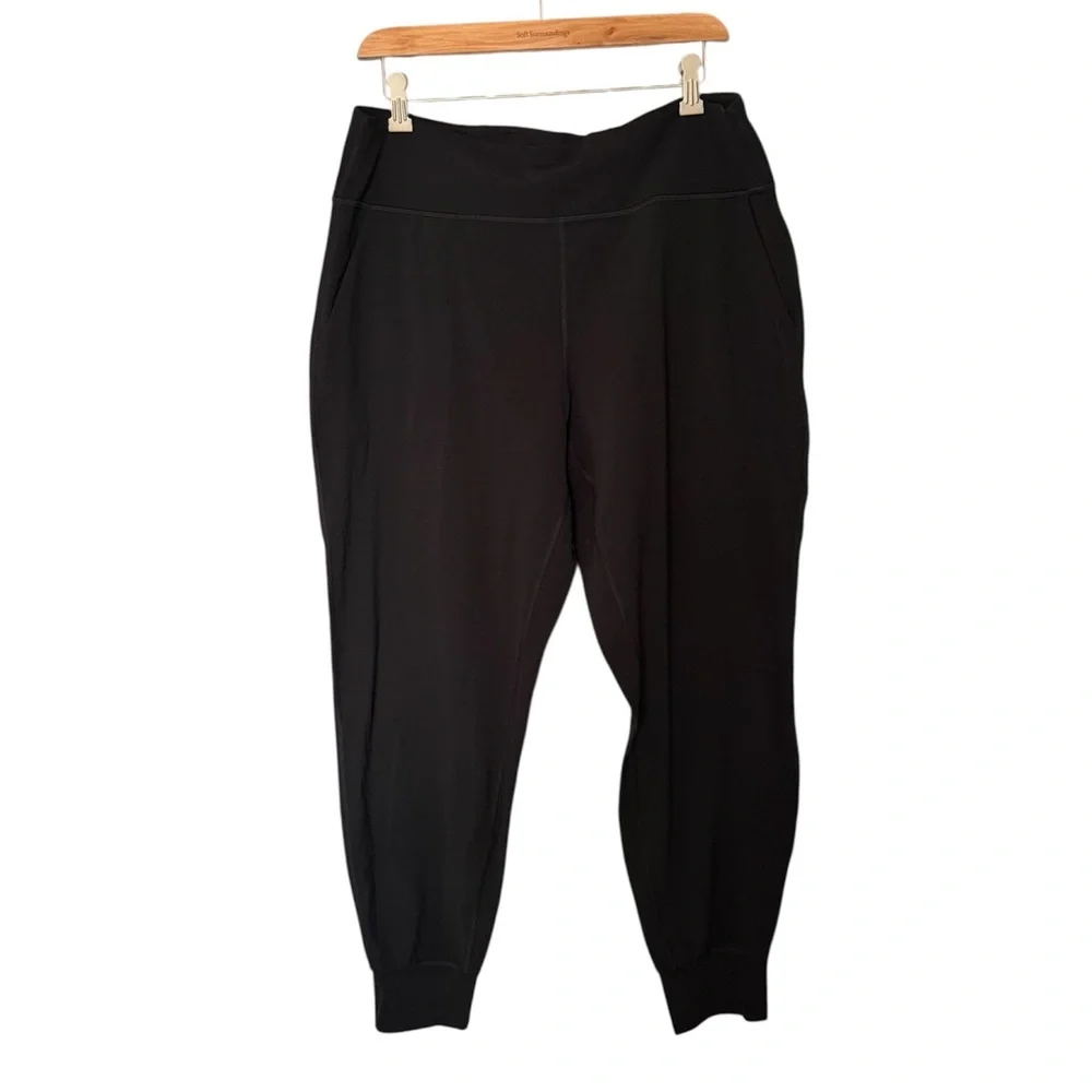 lululemon athletica Black Leggings - Picture 2 of 12